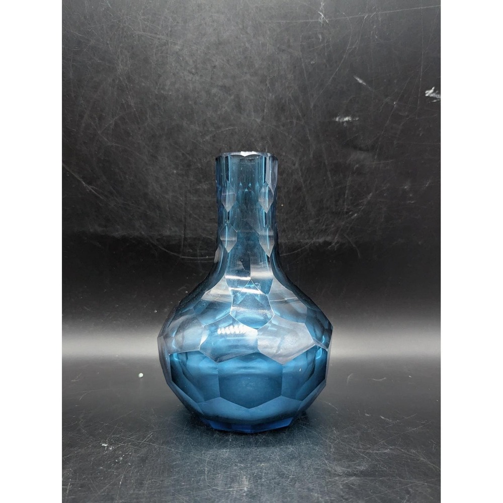 Vintage Blue Art Glass Faceted Geometric Vase Starburst Base Mid Century Modern